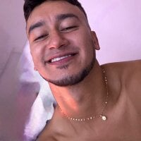 Kevin_Torres webcam model