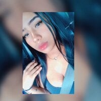 lazzynudes1704's Offline Chat Room