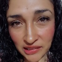 roxana_17_ webcam model