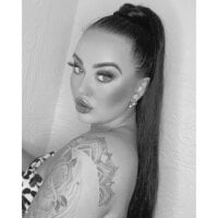 Busty-Ria-Raexx webcam