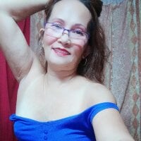 hotwetgran webcam