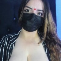 valerie_ross1's Offline Chat Room