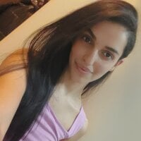 SoniaMoonnn webcam model