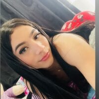 andrea_alvarz's Avatar Pic