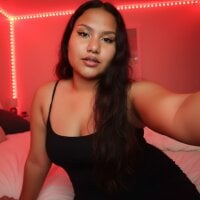NinaAshanti webcam model