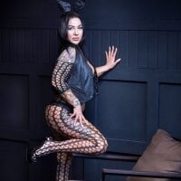 Liya_Foxxy's Offline Chat Room