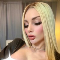 SoniaBertinaLive Webcam