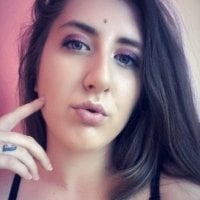 sonya_blue_eyes' Offline Chat Room