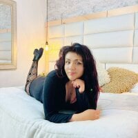 Emily_mouns webcam model