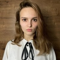 TheressaDean's Offline Chat Room