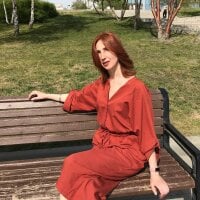 Phòng Chat Ngoại tuyến Nicole__Red