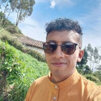 Alex_big_20cm webcam