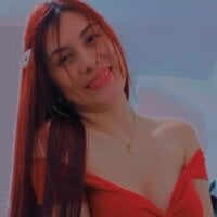 nicole_bustamante_'s Offline Chat Room