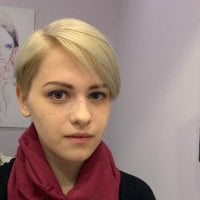 ChristineLily_'s Offline Chat Room