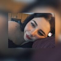 Emma_fhoxLive Webcam