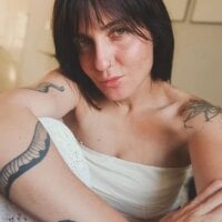 selenepowerrr's Offline Chat Room