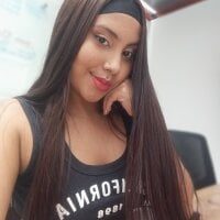 Kaila_Bennett's Offline Chat Room