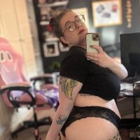 Ms_Lunar-Lust webcam