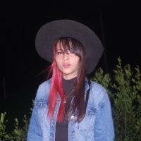 Lilith_Reid's Offline Chat Room