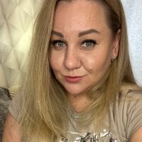 Anna_CurvyLive Webcam