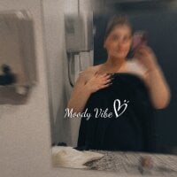 MommyAsia webcam model