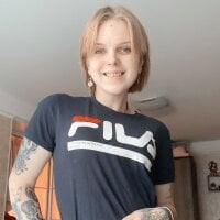 Mariiia111's Offline Chat Room