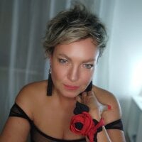 Marta_Flow webcam model