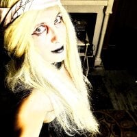 Richelle33's Avatar Pic