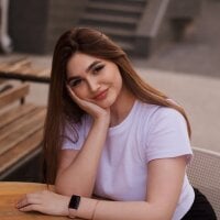 MonicaRichardon's Offline Chat Room