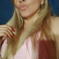 solenya25 webcam model