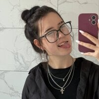 CharlotteFrazier webcam