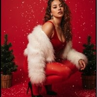 LoanaSantos webcam model