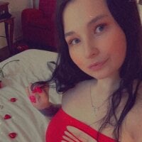 BigTitMilf25's Offline Chat Room