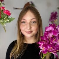 FlorineWarschaw's Avatar Pic