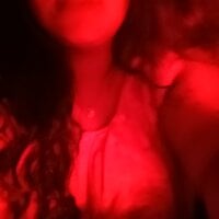 DARLING-DARLO's Offline Chat Room