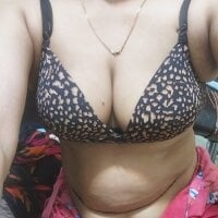 Miss-Nipun's Avatar Pic