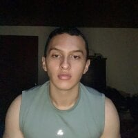 lucas_valdez