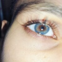 deondride webcam model