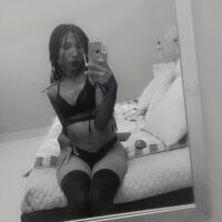 kimjulieth webcam model