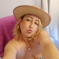Perla_2026 webcam model