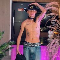 Avatar obrázek LennerCollins_