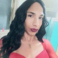 brunettehot77's Profile Pic
