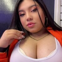 CarollineFoxx офлайн чат стая