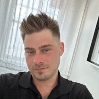 Cacklescorner webcam