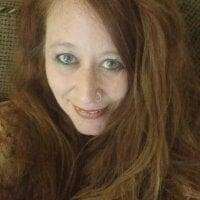 AlizabellsPleasure's Offline Chat Room