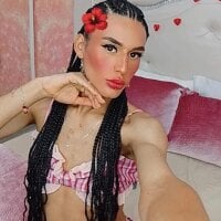 NahomiWhitel webcam