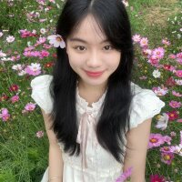 yiyi-888888's Avatar Pic