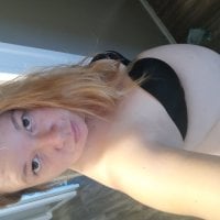 Hornyhousewife2316's Offline Chat Room