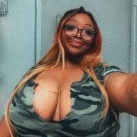 HOTMILFKATIEE webcam