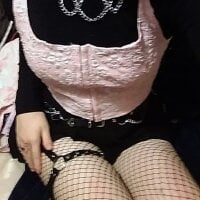 VanessaFoxxx87's Offline Chat Room